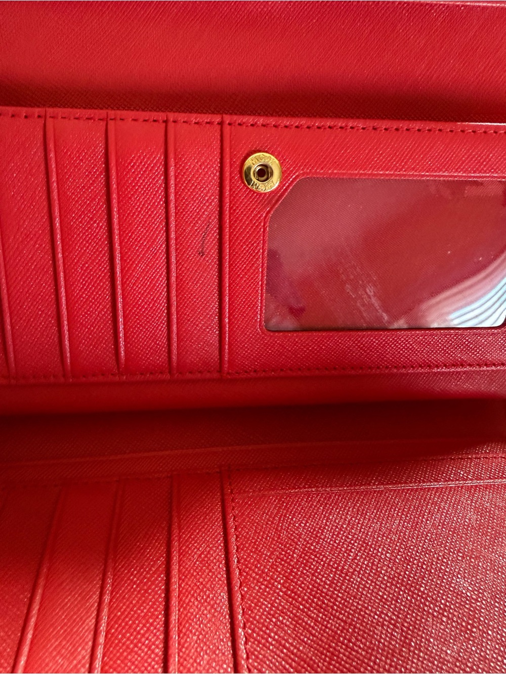 MCM Shiny Red Patent Logo-Embossed Continental Wallet with Gold Accents - Picture 5 of 10